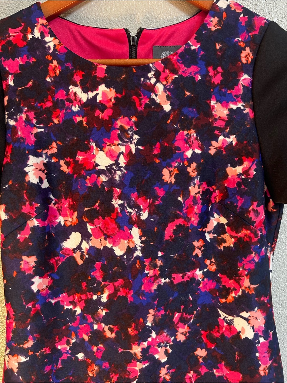 Vince Camuto Black Sheath Dress with Magenta Floral Print - Picture 4 of 5